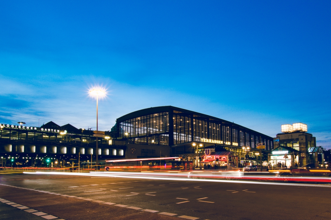 Bahnhof Zoologischer Garten im Juli 2022