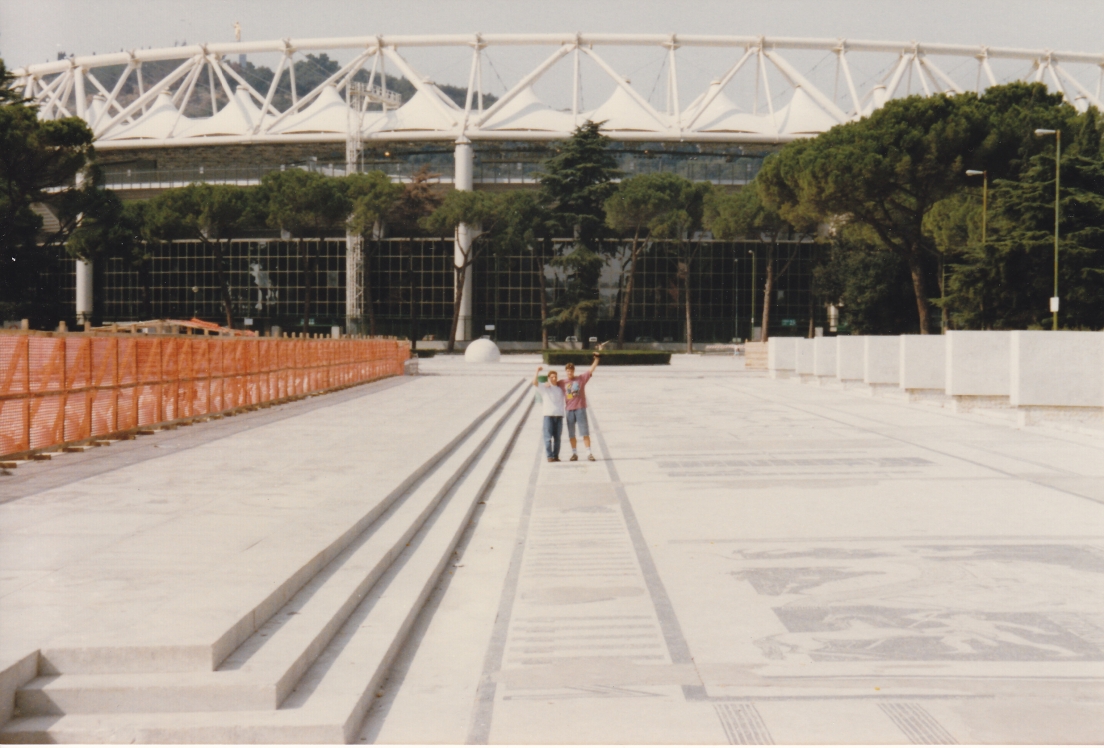 1990 vor\'m Olympiastadion Rom