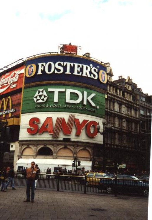 1997 am Piccadilly Circus