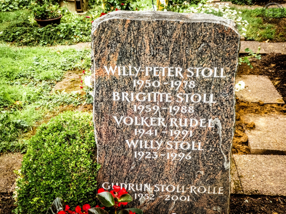 Grab von Willy-Peter Stoll