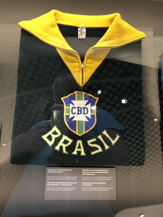 Trainingsanzug von Pele im FIFA World Football Museum in Zürich