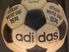 Spielball der WM 1974 im FIFA World Football Museum in Zürich